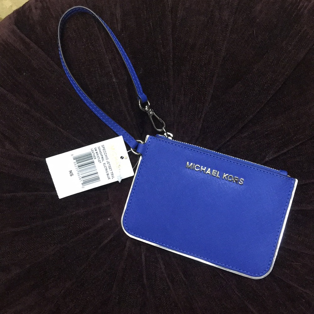 Michael Kors wristlet